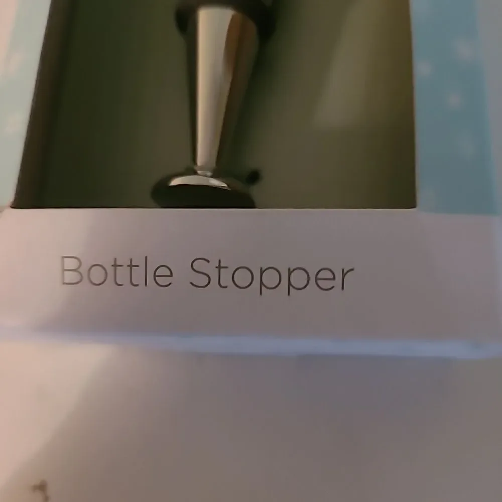 Cherish the Season Bottle Stopper